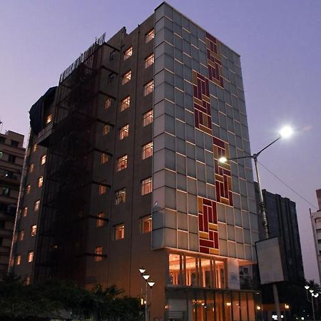 Hotel Lynq Aero Calcutta  Esterno foto